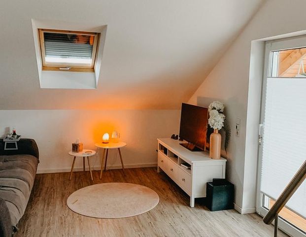 3-Zimmer-Wohnung mit Blick ins Grüne und eigenem Garten - Foto 1