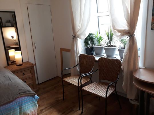 Room in a Shared Flat, Urquhart Road, AB24 - Photo 1