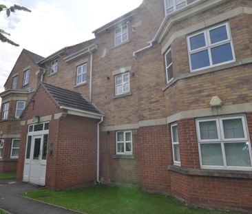 1 bed Apartment - To Let - Photo 3