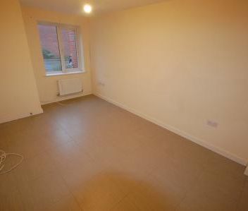 Upton Drive, Stretton, DE14 - Photo 1