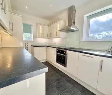 2 bedroom apartment to rent - Photo 6