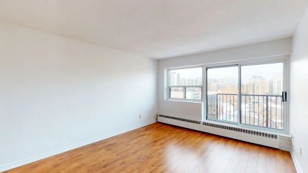 360 Frank St. — 1 Bedroom - Photo 3