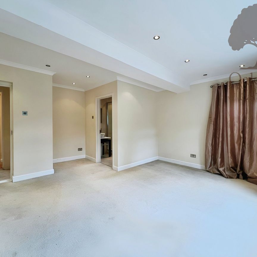 6 bed detached house to rent in North Park, Gerrards Cross, SL9 - Photo 1