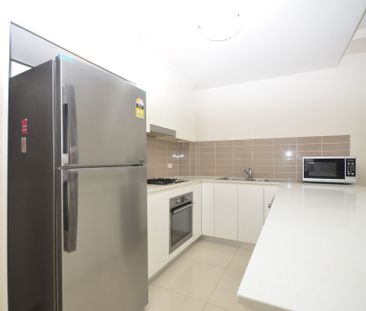 Near New 2 Bedroom Apartment!!! - Photo 5