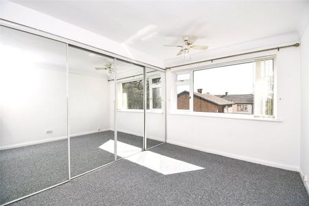 Woodvale Court, CH49 5NZ, Arrowe Park - Photo 2