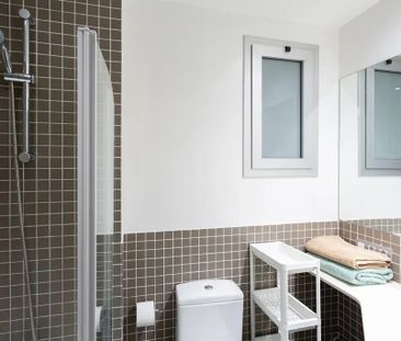 Carrer de Còrsega, Barcelona, Catalonia 08037 - Photo 6