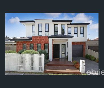 Free Standing Home in the hart of Cheltenham - Photo 5