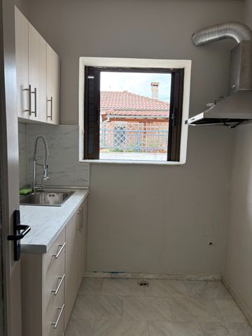 Studio/Γκαρσονιέρα για ενοικίαση - Λάρισα, - Photo 2