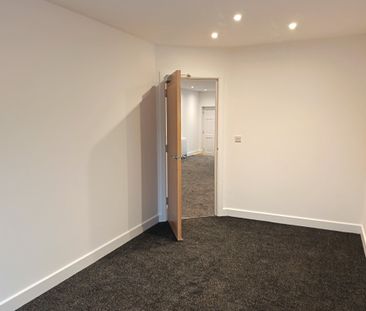 Dolphin Square, TRING - Photo 4