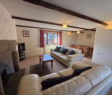 3 bedroom detached house to rent - Photo 2