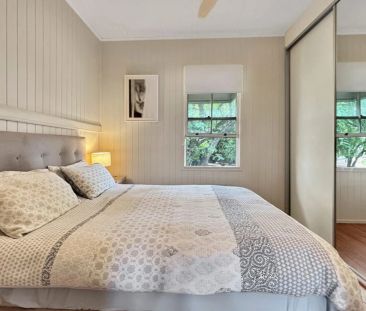 Timeless Charm - Photo 1