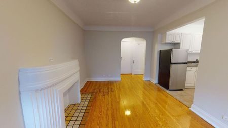 235 Charlotte St - Photo 3