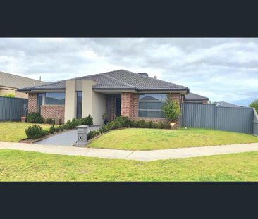13 Jabiru Court, Lara, Vic 3212 - Photo 3