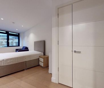 Studio to rent - Photo 6