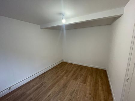 Location appartement 4 pièces, 92.31m², Le Lion-d'Angers - Photo 2