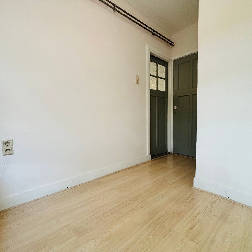 Te huur: Appartement Mijnsherenlaan 107 A in Rotterdam - Photo 1