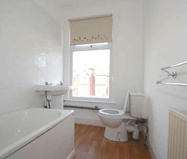 Parkhurst Road, New Southgate, N11 - Photo 5