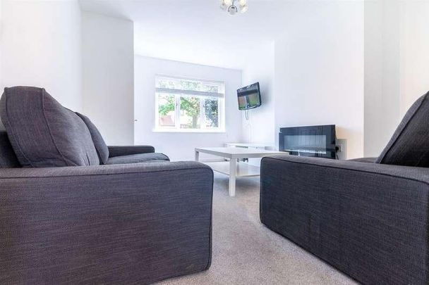 Hunters Place, Spital Tongues, NE2 - Photo 1