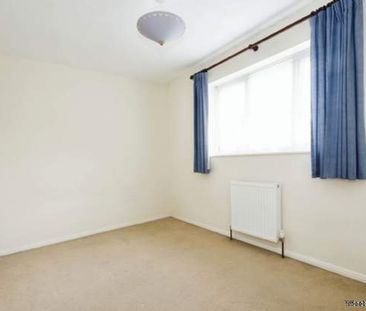 2 bedroom property to rent in Bracknell - Photo 2