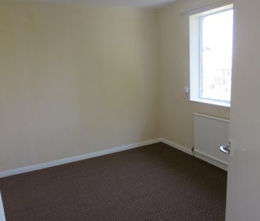 Woodstock Close - Photo 3