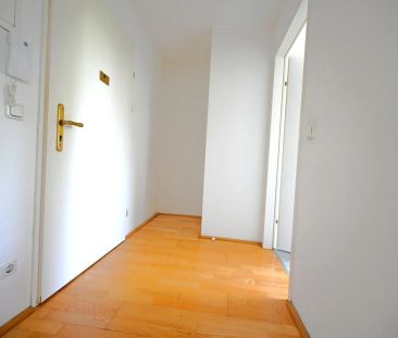Kompakt & gemütlich – Mietwohnung mit neuer Küche und Parkplatz am ... - Photo 4