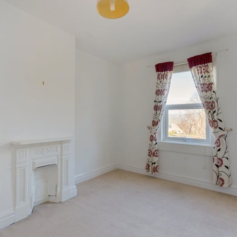 4 bedroom terraced house to rent - Photo 1