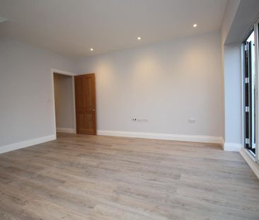 3 bedroom detached house to rent - Photo 5