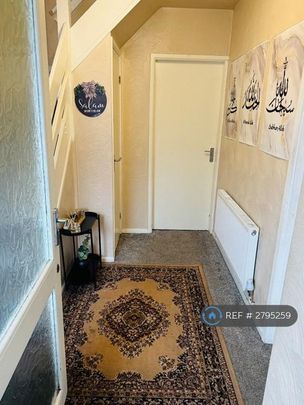 3 bedroom terraced house to rent - Photo 1