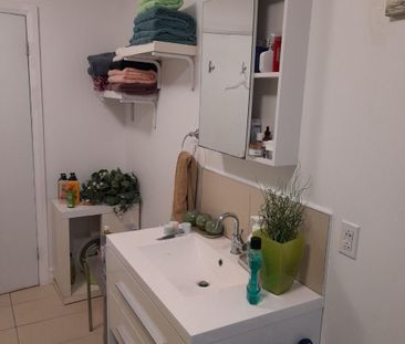 Chambre Femme à Laval - Tout Inclus - Photo 3