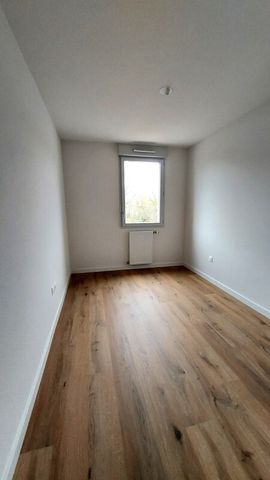 Location Appartement 3 pièces 58m² BRUGUIERES 31150 - Photo 3