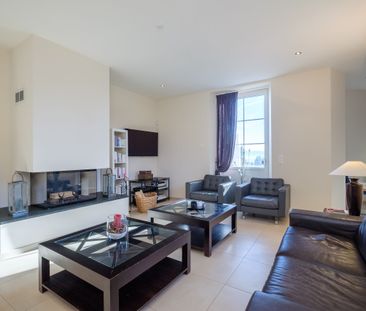 Superb property with unobstructed view - Photo 2