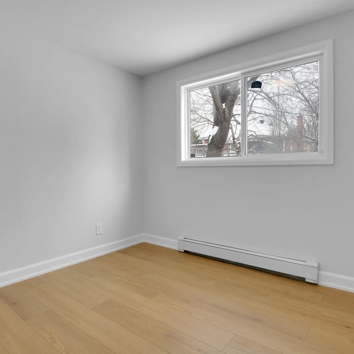 For Lease - 555 Churchill Avenue Unit# 1, Westboro - Hampton Park, Ontario - Photo 1