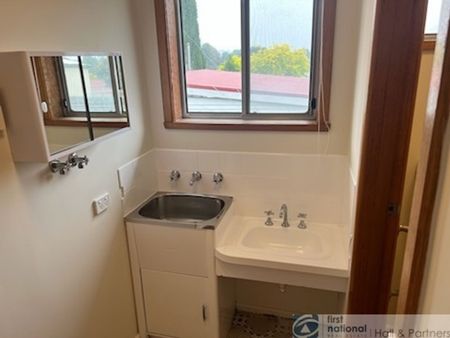 Updated Unit! - Photo 3
