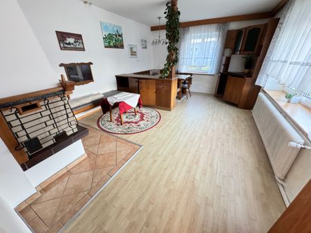 Mietshaus (270m²) mit Wirtschaftsgebäude und weitläufigem Garten in Kirchbach-Befristung MW 2 Jahre - Photo 3