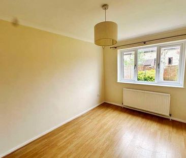 Hibbs Close, Marshfield, Chippenham, Wiltshire, SN14 - Photo 4