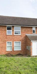 2 bedroom maisonette to rent - Photo 4