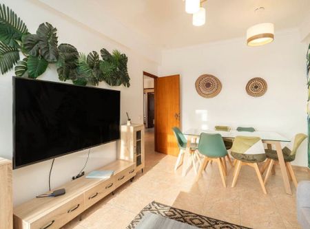 Praça São João Baptista, Almada, Setúbal Municipality 2800-199 - Photo 4