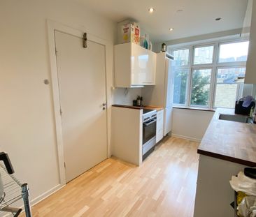 Renoveret og delevenlig 4-værelses lejlighed i Aalborg centrum - Foto 4