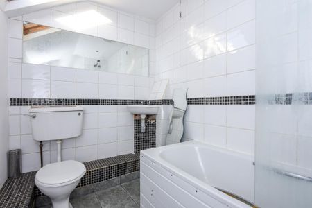 5 bedroom terraced house to rent - Photo 5