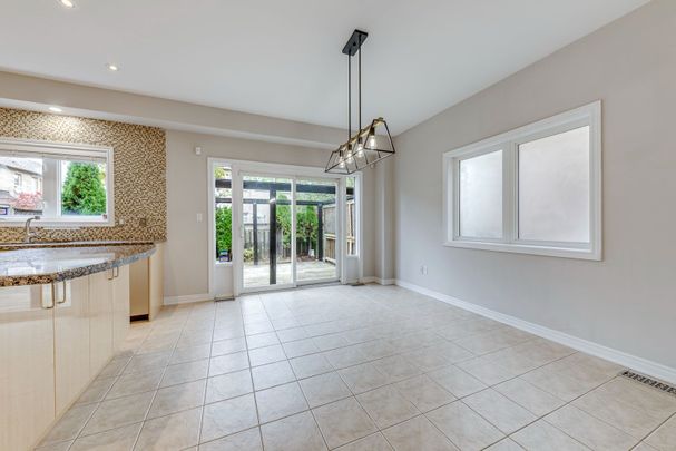 For Lease - 2455 Felhaber Crescent, Oakville, Ontario - Photo 1
