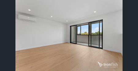 Brand New Townhome in the Heart of Yarraville - Photo 4