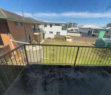 8/41-43 Kate Street, Woody Point QLD 4019 - Apartment For Rent | Do... - Photo 1