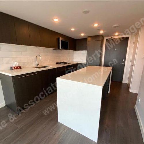 8238 Lord Street 608 Vancouver - Photo 1