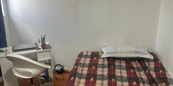 Room in a Shared House, Tibbenham Walk, E13 - Photo 3