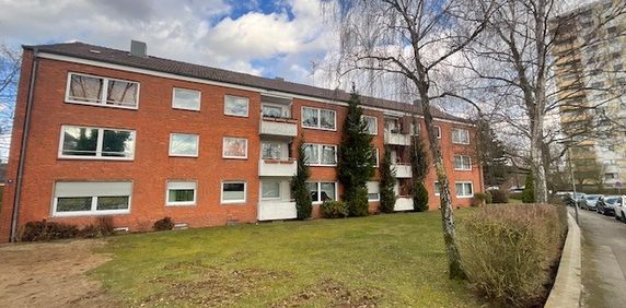 Gemütliche 3-Zimmer-Etagenwohnung in Lübeck  67,16 m², mit Balkon - Photo 2