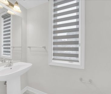 For Lease - 11 Arcola Street, Brampton, Ontario - Photo 4