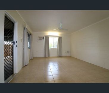 2/5 Gruner Court, Mount Louisa, Qld 4814 - Photo 3