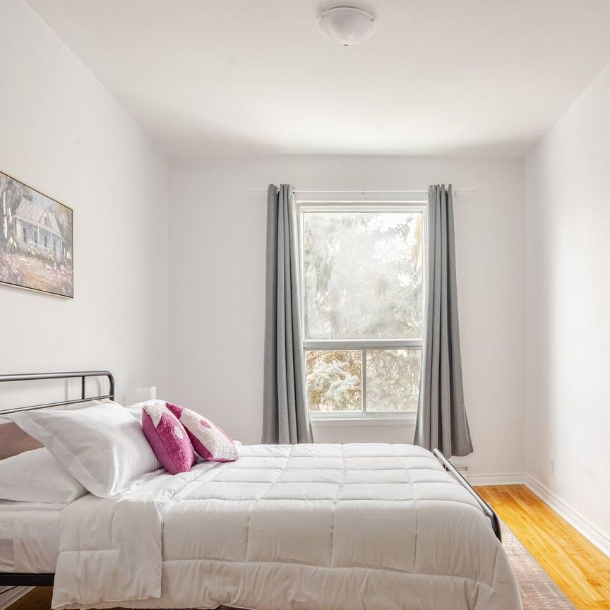 4855 Rue Jeanne Mance, Montréal (Le Plateau-Mont-Royal), QC H2V - Photo 1