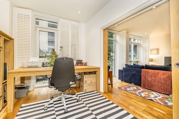 3 bedroom flat to rent - Photo 1