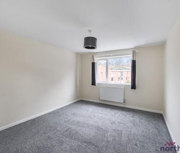 4 bedroom terraced house to rent - Photo 5